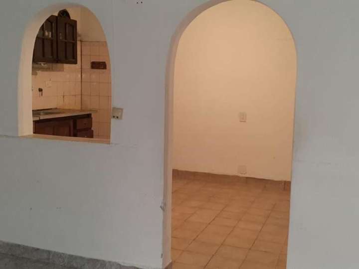 Edificio en venta en General Lavalle, 1143, San Fernando