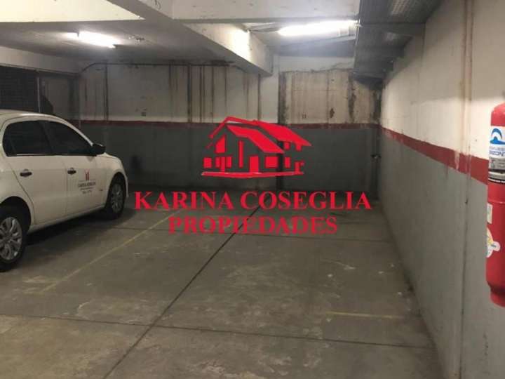 Cochera en venta en Tucumán, 764, Pilar