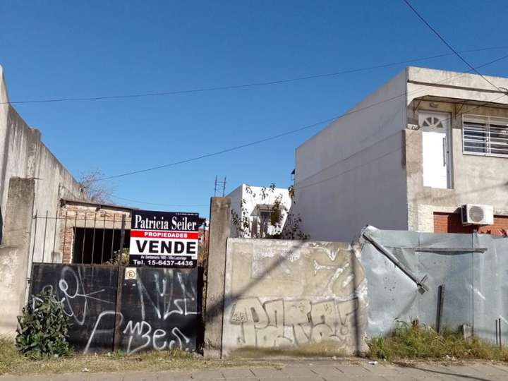 Terreno en venta en Avenida Presidente Juan Domingo Perón, Villa Luzuriaga