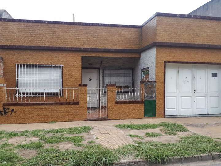 Casa en venta en Palmar, 650, Lomas del Mirador