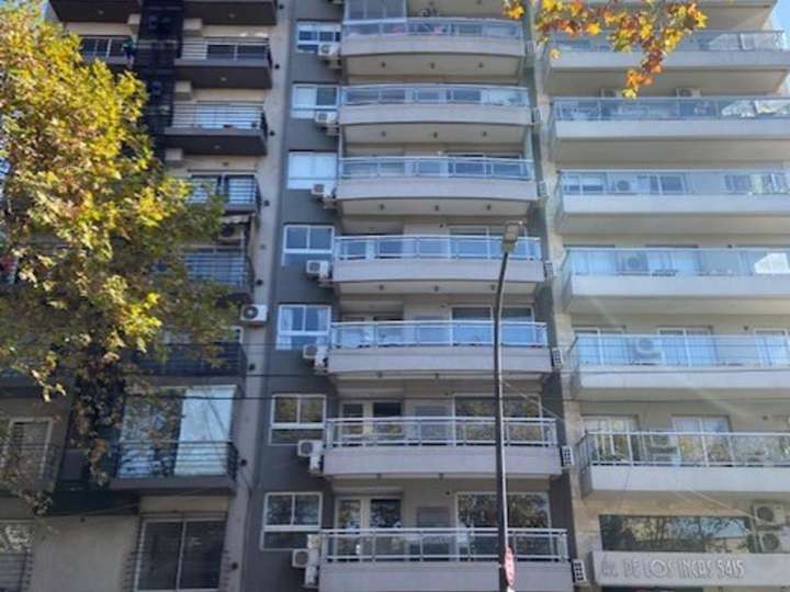 Departamento en venta en Avenida de los Incas, Ciudad Autónoma de Buenos Aires