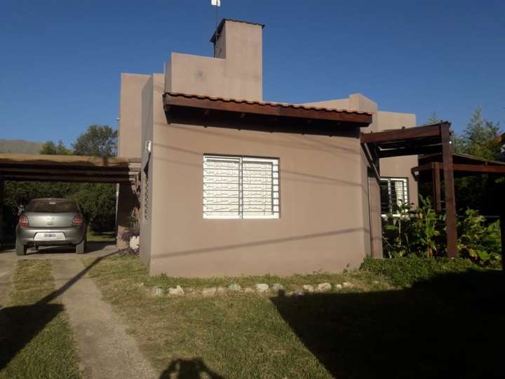 Casa en venta en Pascual Morales, Merlo