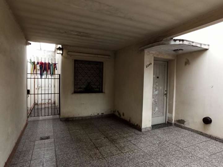 Casa en venta en Fray Mamerto Esquiú, 2338, Remedios de Escalada