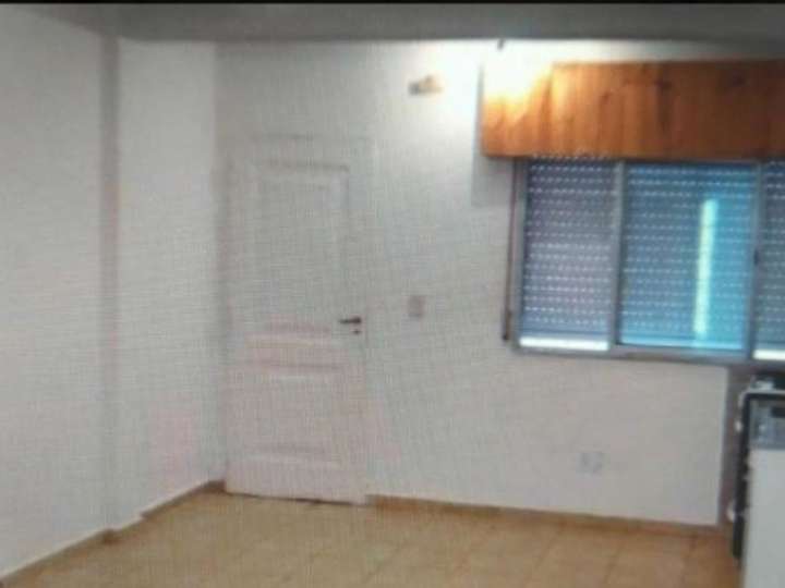 Departamento en venta en Centenera, Buenos Aires