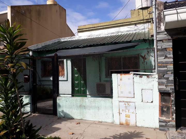 Casa en venta en Benito Pérez Galdós, 457, Buenos Aires