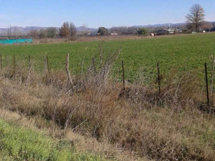 Terreno en venta en Avenida Ingeniero Ballofet, Mendoza