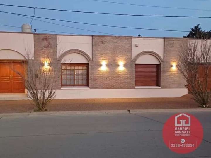 Casa en venta en Camino Secundario 050-01, Buenos Aires