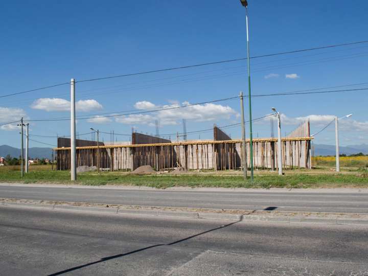 Terreno en venta en Avenida Combatientes de las Malvinas, General Alvarado