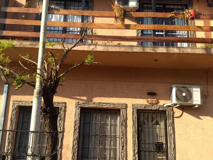 Departamento en venta en Zapiola, 3500, Buenos Aires