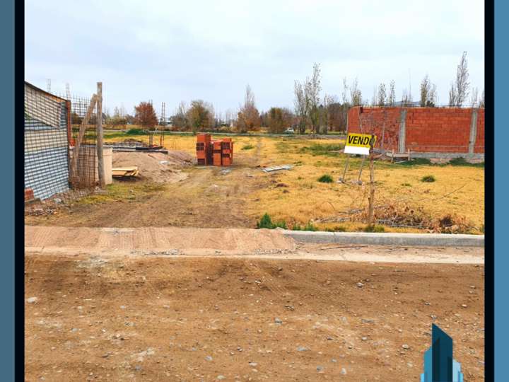 Terreno en venta en Mendoza, General Roca