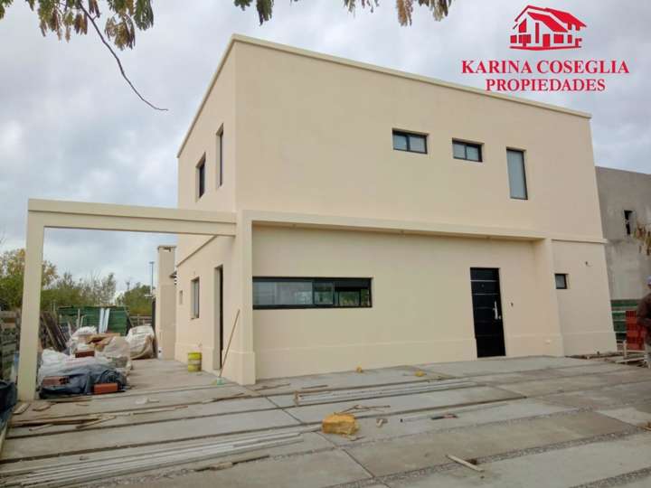 Casa en venta en Avenida de Los Lagos, Belén de Escobar