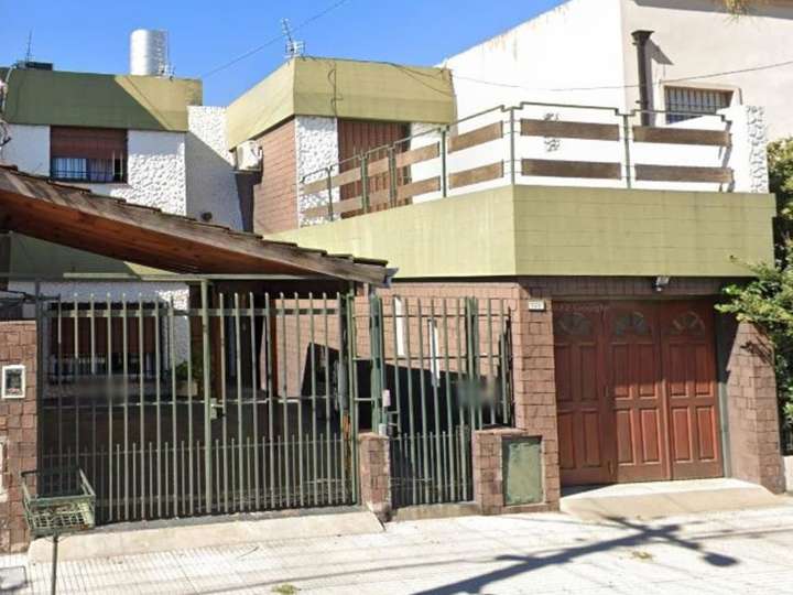 Casa en venta en Oncativo, 135, Buenos Aires