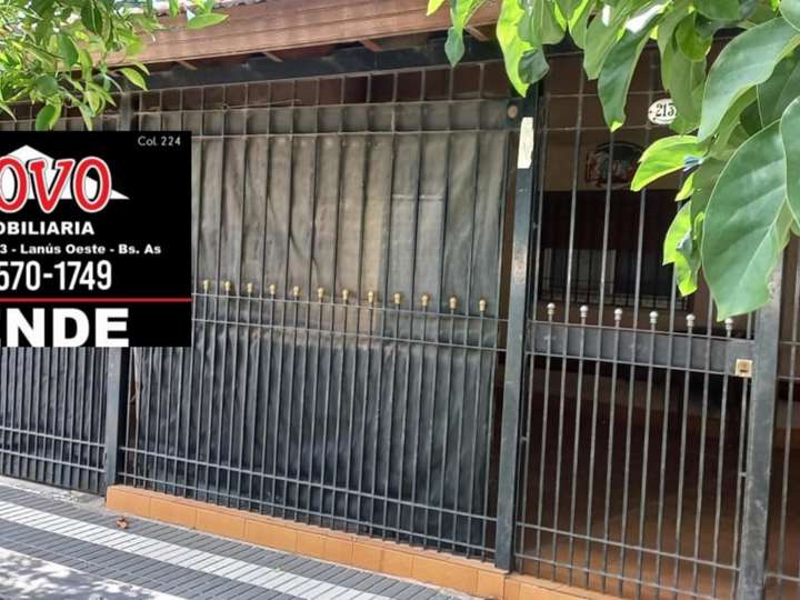 Casa en venta en Manuela Pedraza, 2102, Buenos Aires