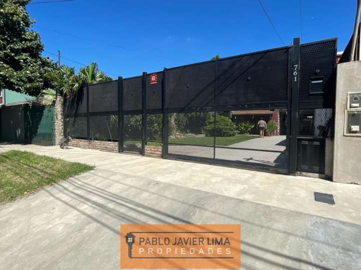 Casa en venta en Ramos Mejía, 900, El Palomar