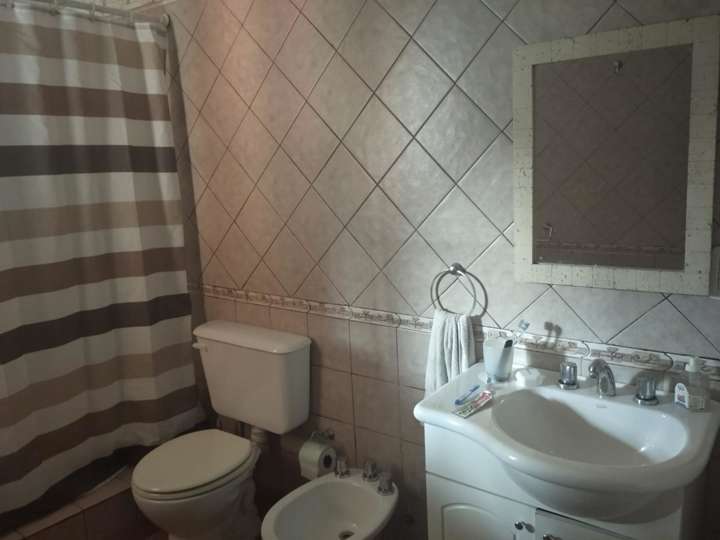 Casa en venta en 35 - Chivilcoy, 5013, Villa Ballester