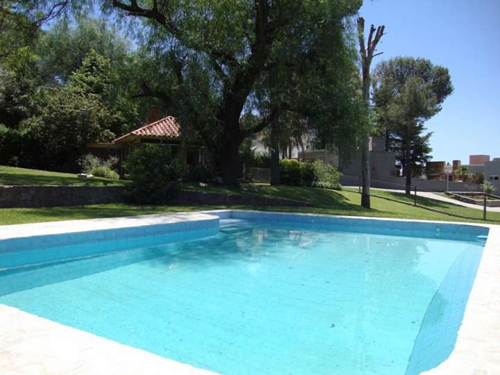 Casa en venta en Avenida Vélez Sarsfield, Córdoba