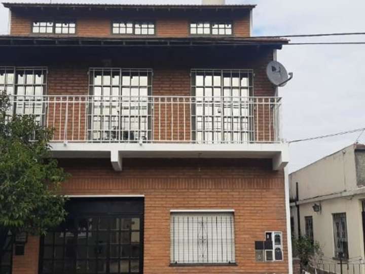 Departamento en venta en Lanús, 1300, Buenos Aires