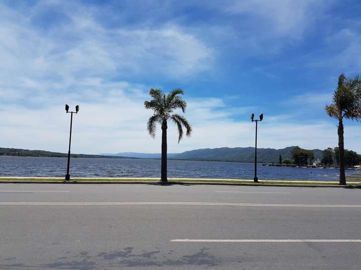 Comercial / Tienda en venta en Gobernador Garzón, 492, Villa Carlos Paz