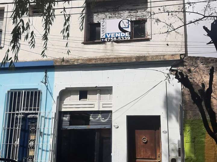 Edificio en venta en 602 - Valentín Gómez, 4828;4838, Buenos Aires