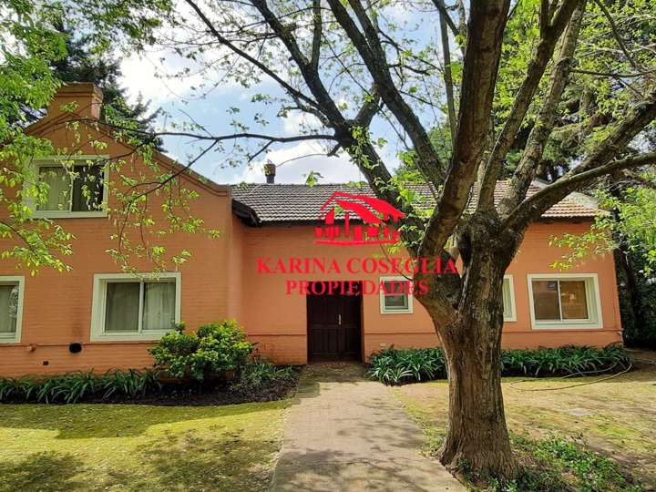 Casa en venta en Avenida Venancio Castro, Buenos Aires