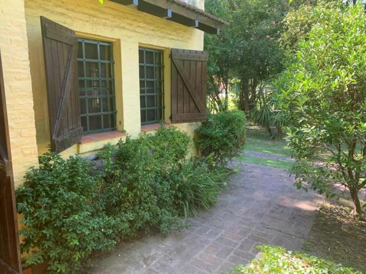 Casa en venta en La Gaviota, Pilar