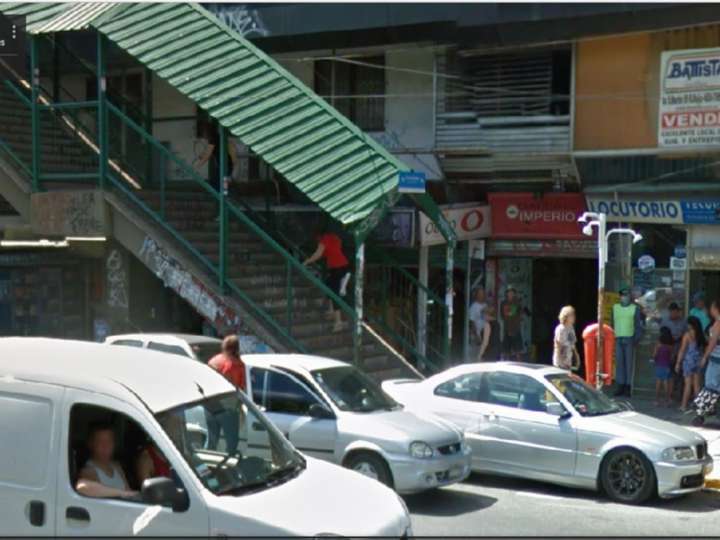 Comercial / Tienda en venta en Avenida Rivadavia, Buenos Aires