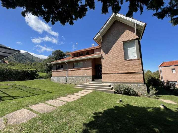 Casa en venta en Molles, Merlo
