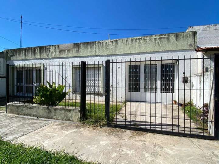 Casa en venta en Antártida Argentina, 128, Córdoba
