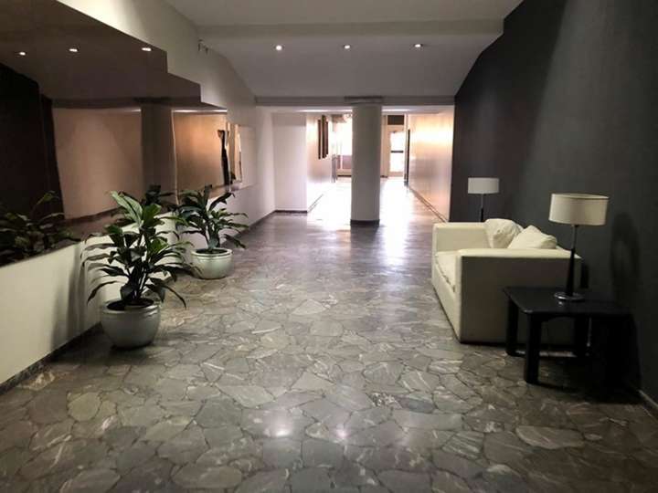 Departamento en venta en José Equiza, Buenos Aires