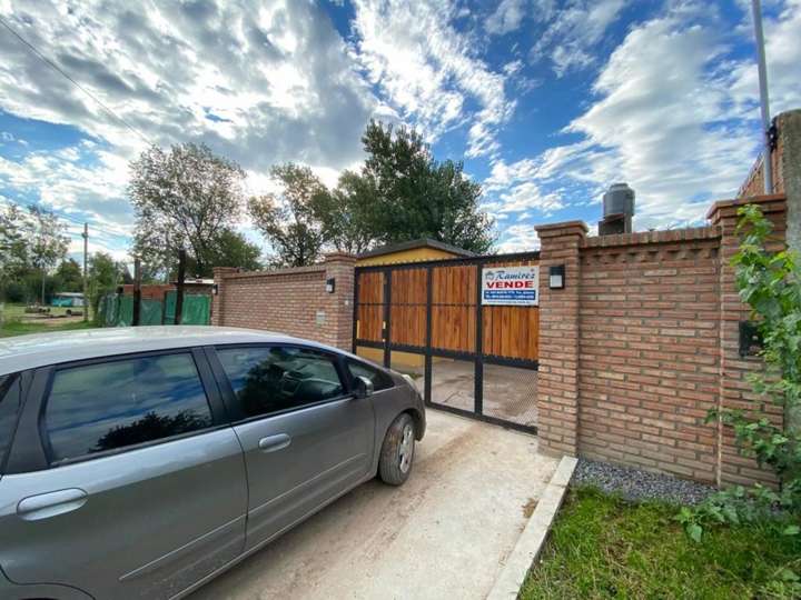 Casa en venta en Pichincha, Buenos Aires