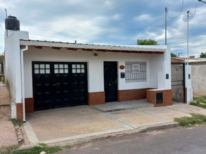 Casa en venta en Sánchez, 328, Victoria