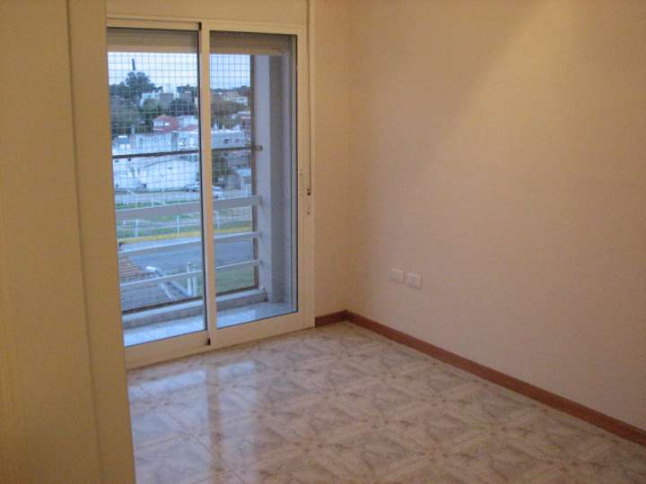 Departamento en venta en Avenida Juan Domingo Perón, Buenos Aires