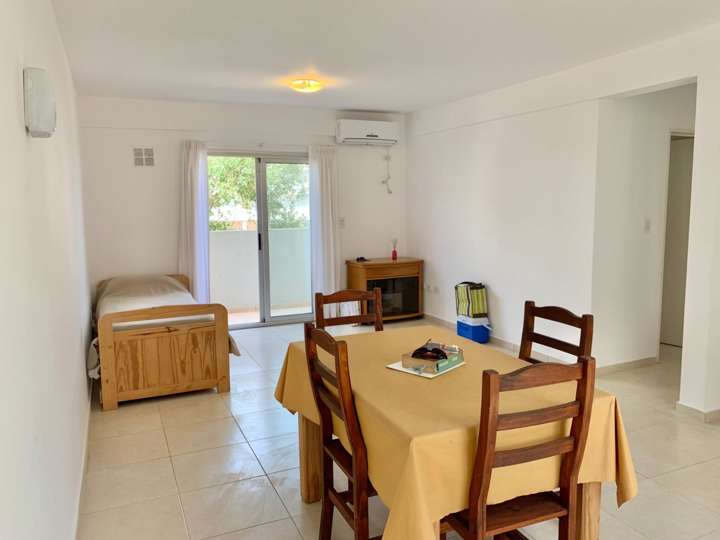 Departamento en venta en Yatasto, Buenos Aires