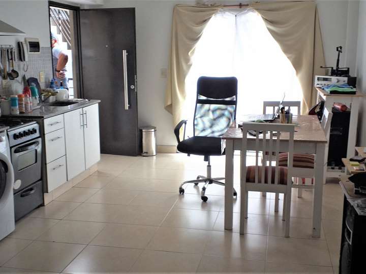 Departamento en venta en Avenida Presidente Juan Domingo Perón, 148, Villa Luzuriaga