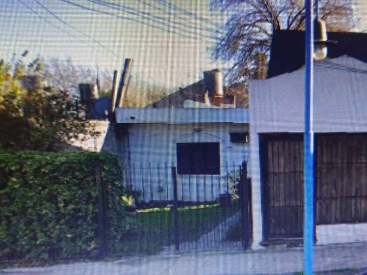 Casa en venta en Avenida Fructuoso Díaz, Garín