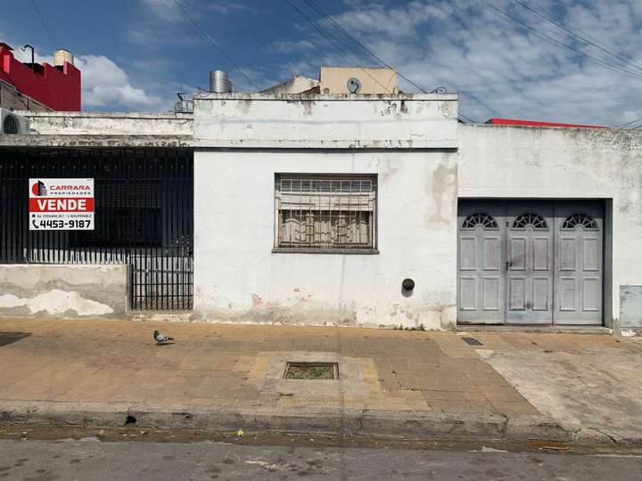 Edificio en venta en Gavilán, La Tablada