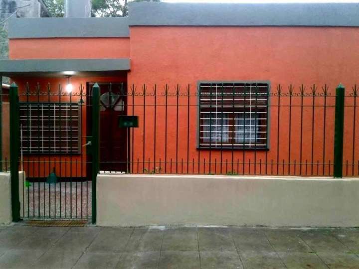 Casa en venta en Tala, Buenos Aires