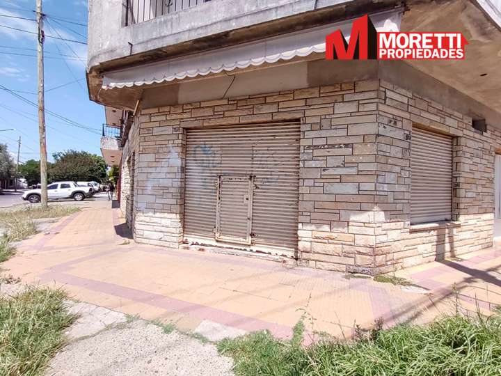 Comercial / Tienda en venta en 819 - Blas Parera, 902, Villa Bosch