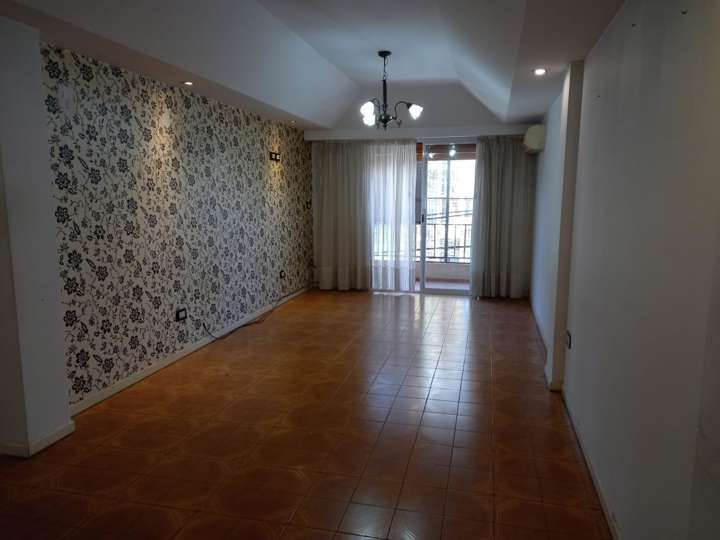 Departamento en venta en Avenida San Juan, 2302, Ciudad Autónoma de Buenos Aires