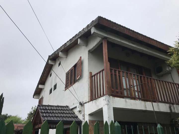 Casa en venta en Venezuela, Buenos Aires