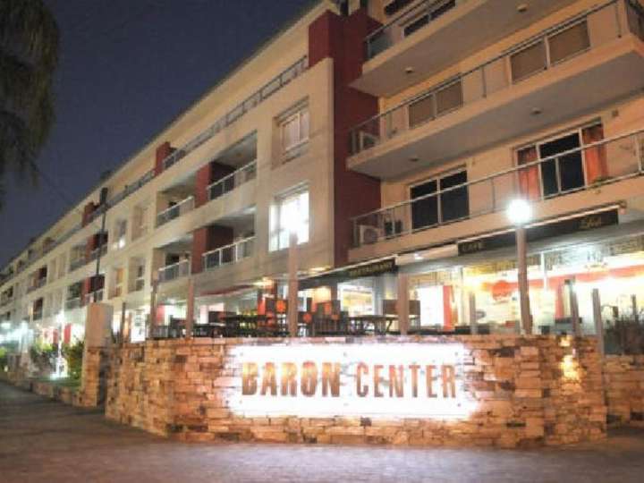 Cochera en venta en José Eusebio Colombres, 762, Buenos Aires