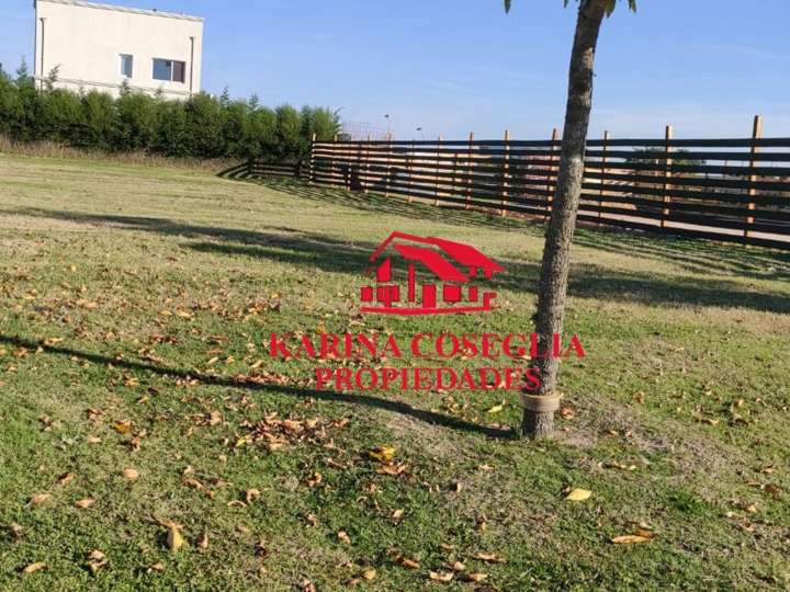Terreno en venta en Avenida de Los Lagos, Belén de Escobar