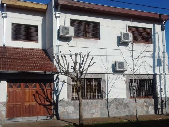 Edificio en venta en El Rodeo, 1601, El Palomar