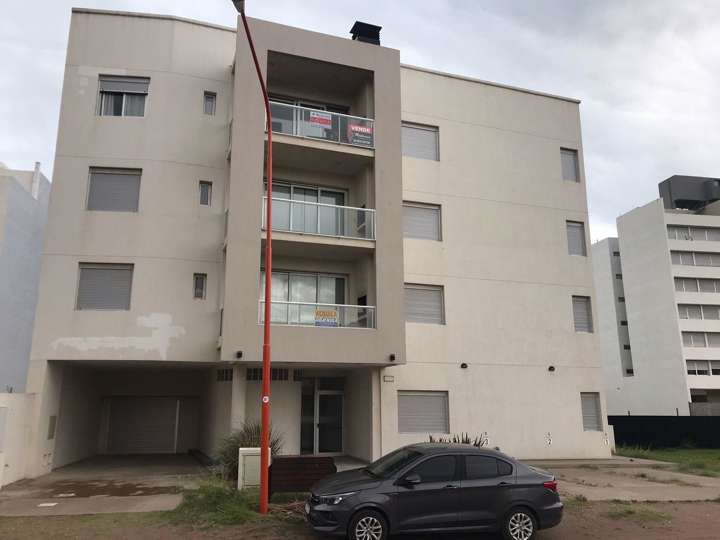 Departamento en alquiler en Yatasto, Buenos Aires