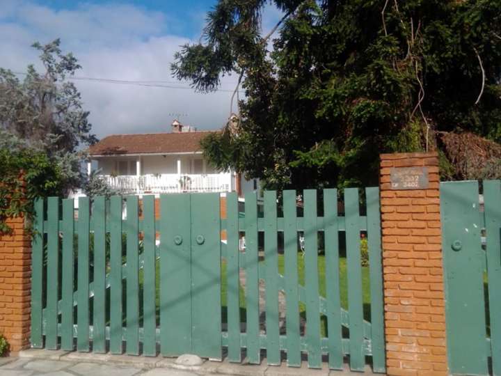 Casa en venta en Santa Cruz, Buenos Aires