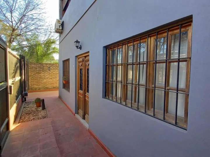 Casa en venta en Los Recuerdos, Villa Udaondo