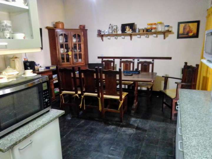 Casa en venta en América, 401, Haedo