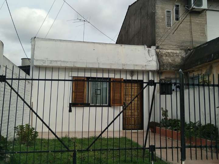 Edificio en venta en 113 - 25 de Mayo, 6076, Villa Ballester