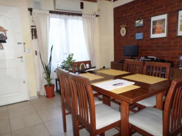 Casa en venta en Suipacha, 202, Haedo