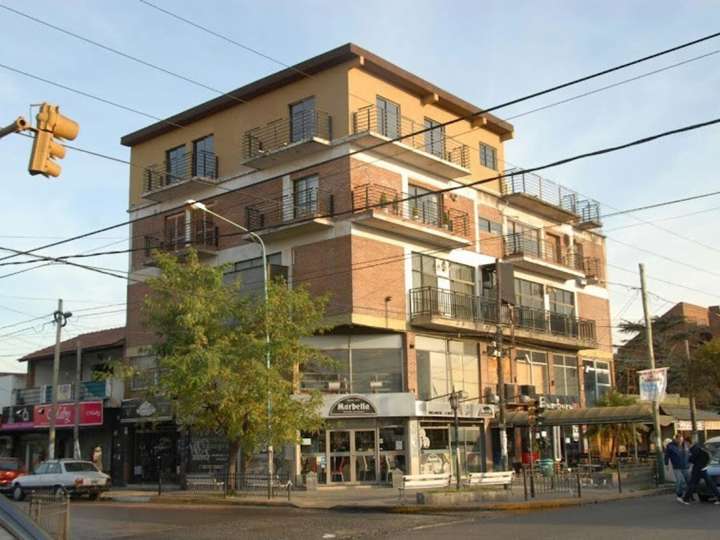 Departamento en venta en Avenida General San Martín, 3144, Rafael Calzada